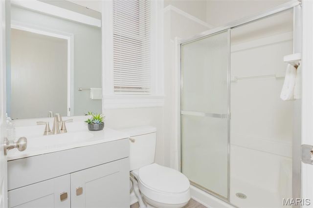 5418 Virginia Avenue, St Louis, MO 63111