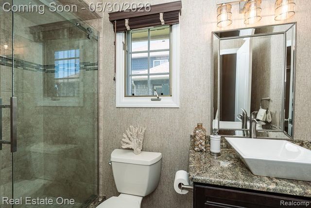 44105 Dunham Court, Clinton Charter Township, MI 48038