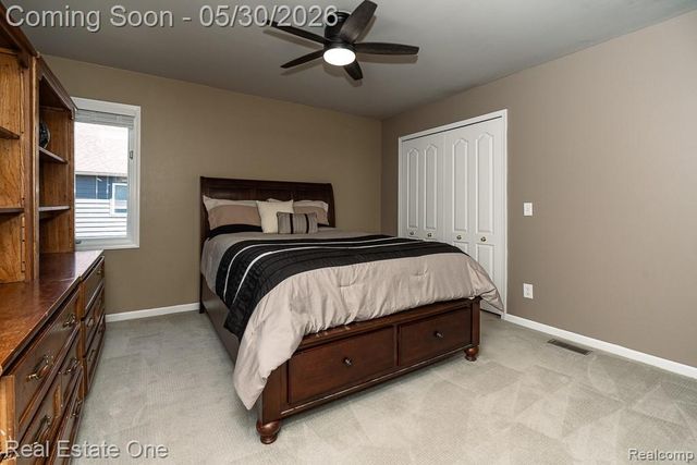 44105 Dunham Court, Clinton Charter Township, MI 48038