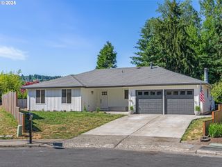 19370 Sw MURPHY St, Beaverton, OR 97078