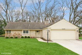 3205 Sprucewood Road, Wilmette, IL 60091