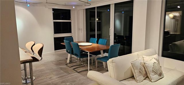 10691 Gulf Shore DR E # 1101, Naples, FL 34108