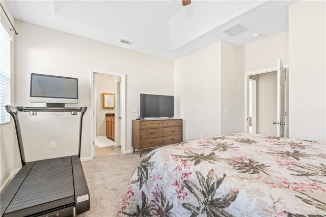 1340 Caddy Court, Vero Beach, FL 32966