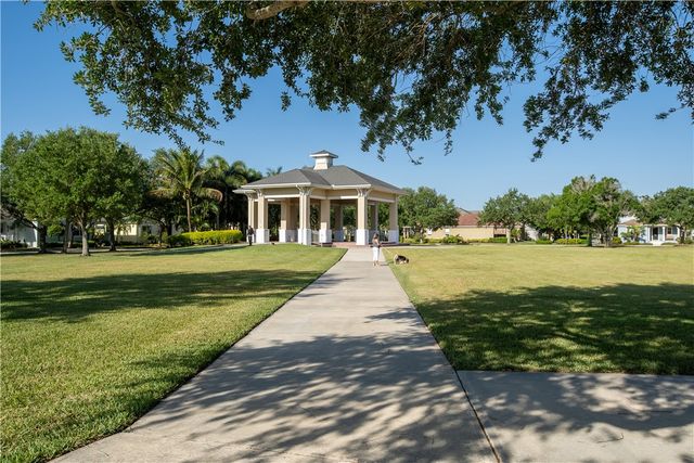 1340 Caddy Court, Vero Beach, FL 32966