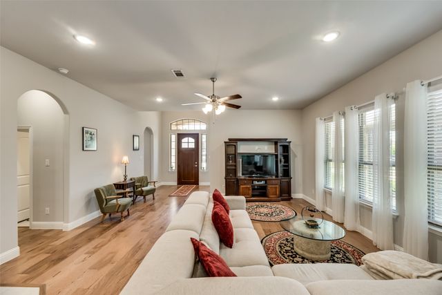 1524 Sonnet Drive, Heath, TX 75126