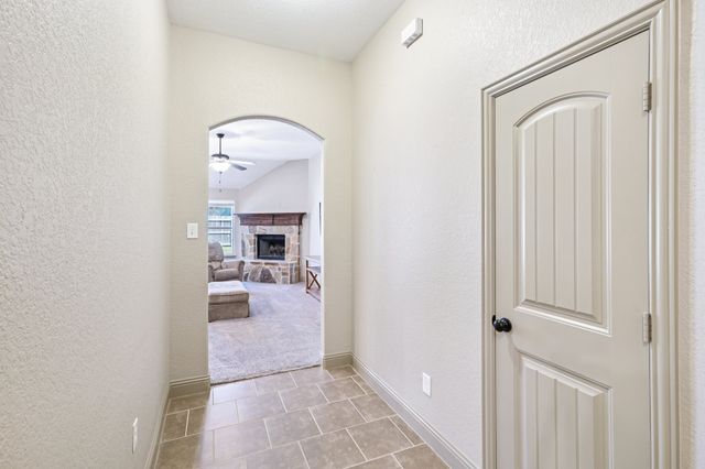 222 Chimney Rock Drive, Waxahachie, TX 75167