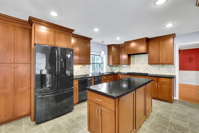 1677 Heritage Drive, Snellville, GA 30078