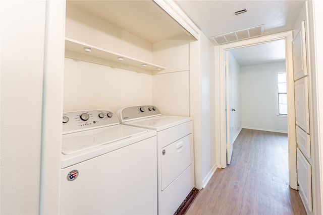 2505 Wedglea 203, Dallas, TX 75211