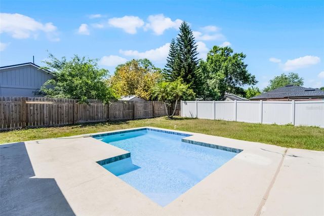 996 BIG OAKS DRIVE, Oviedo, FL 32765