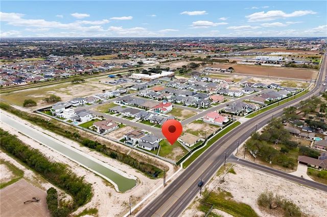 2809 W Duke Drive, Edinburg, TX 78539