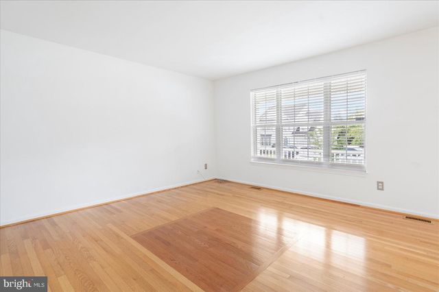 7921 VERNON AVE, Baltimore, MD 21236