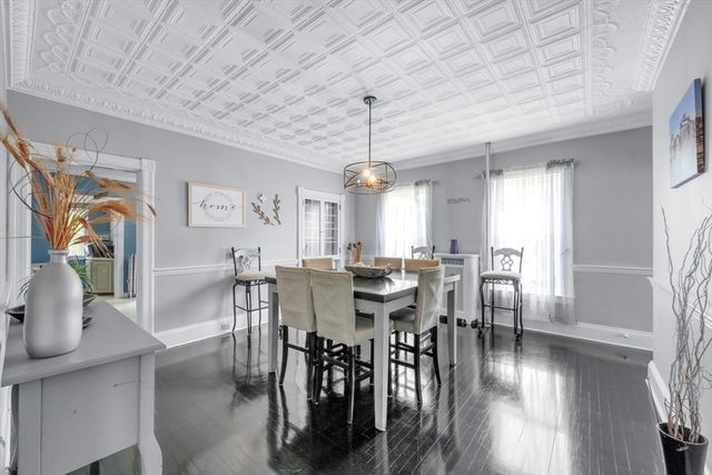 21 Orchard St, Southbridge, MA 01550