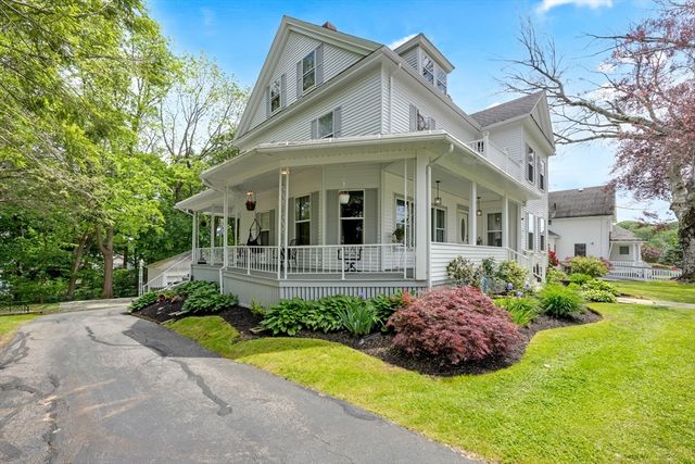 21 Orchard St, Southbridge, MA 01550