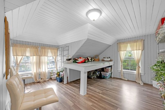21 Orchard St, Southbridge, MA 01550