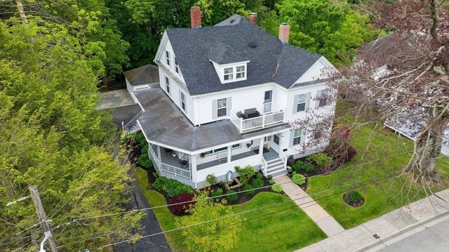 21 Orchard St, Southbridge, MA 01550