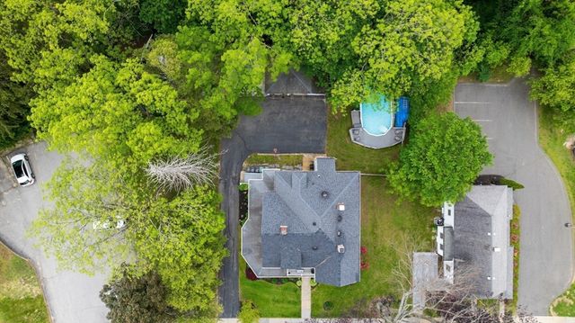 21 Orchard St, Southbridge, MA 01550