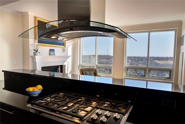 1 Tower Drive 1802, Portsmouth, RI 02871