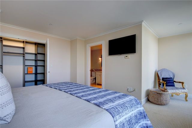 1 Tower Drive 1802, Portsmouth, RI 02871