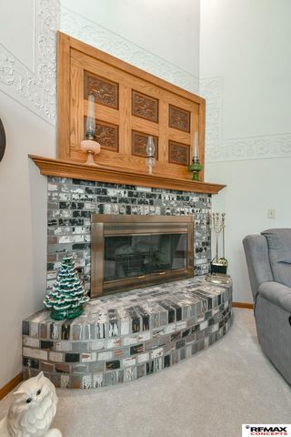 7432 Grand Oaks Drive, Lincoln, NE 68516