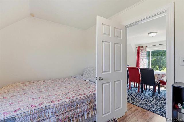 7219 Main, Smiths Creek, MI 48074