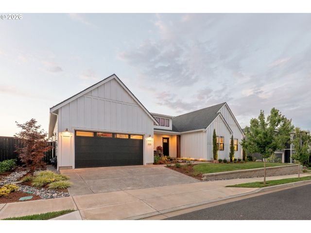 309 W FIR Loop, Washougal, WA 98671