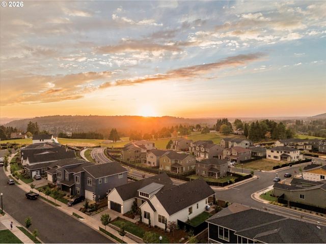 309 W FIR Loop, Washougal, WA 98671