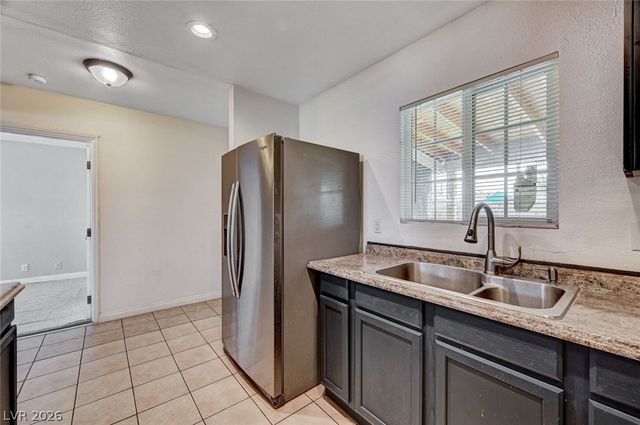 1720 East Carson Avenue, Las Vegas, NV 89101