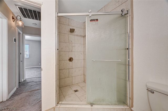 1720 East Carson Avenue, Las Vegas, NV 89101