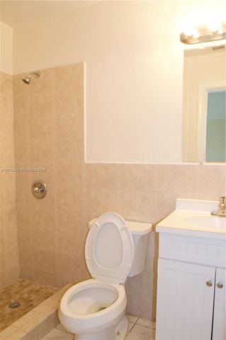 701 SW 15th Ave 1, Fort Lauderdale, FL 33312