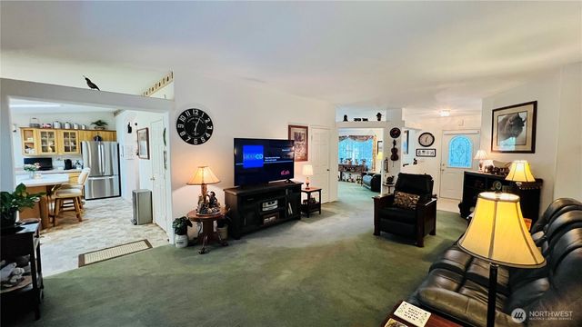 7010 W Dahl Road, Deer Park, WA 99006