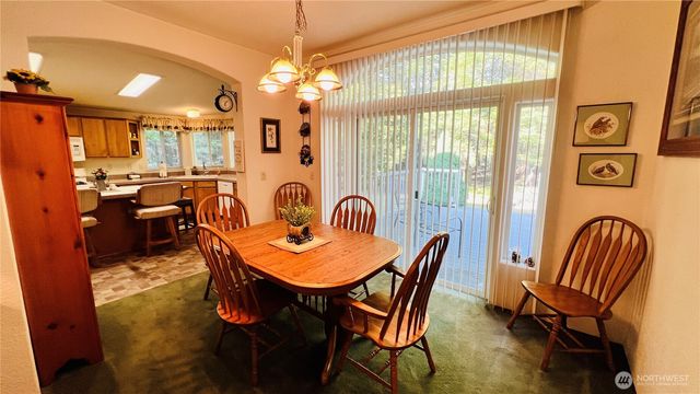 7010 W Dahl Road, Deer Park, WA 99006