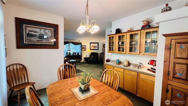 7010 W Dahl Road, Deer Park, WA 99006
