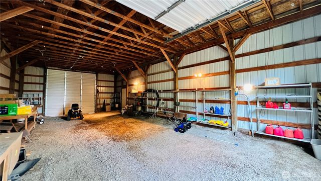7010 W Dahl Road, Deer Park, WA 99006