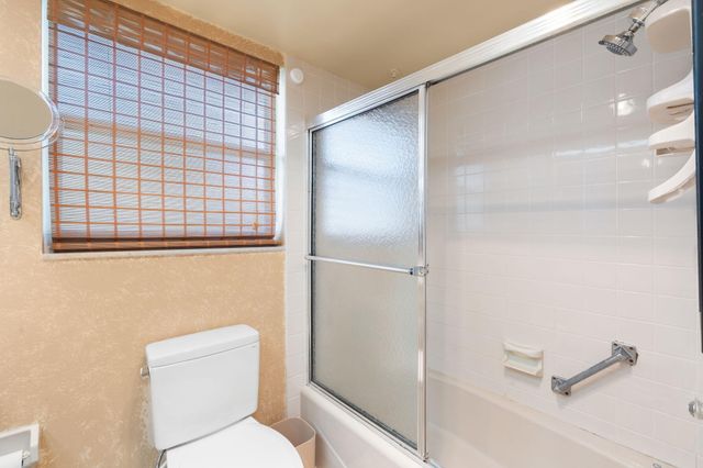 545 Oaks Lane 501, Pompano Beach, FL 33069