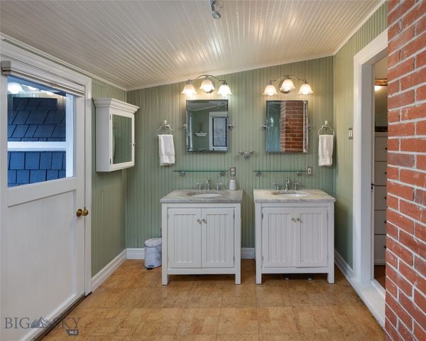 509 S Tracy Avenue, Bozeman, MT 59715