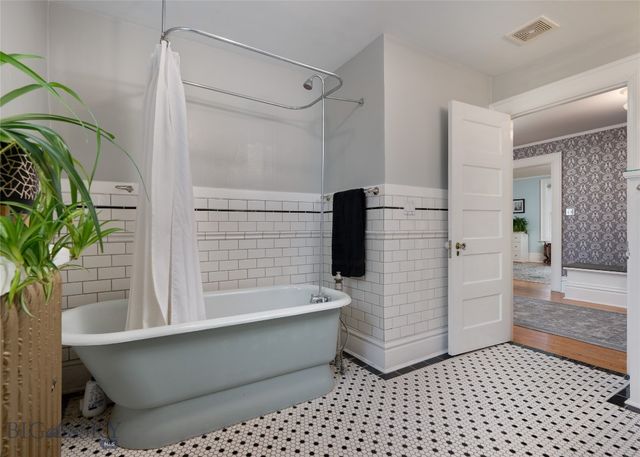 509 S Tracy Avenue, Bozeman, MT 59715