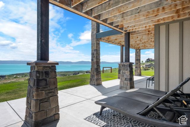 68 HAWKSBEARD CIR, Fish Haven, ID 83287