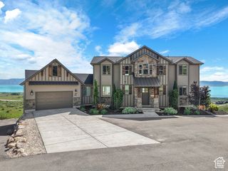 68 HAWKSBEARD CIR, Fish Haven, ID 83287