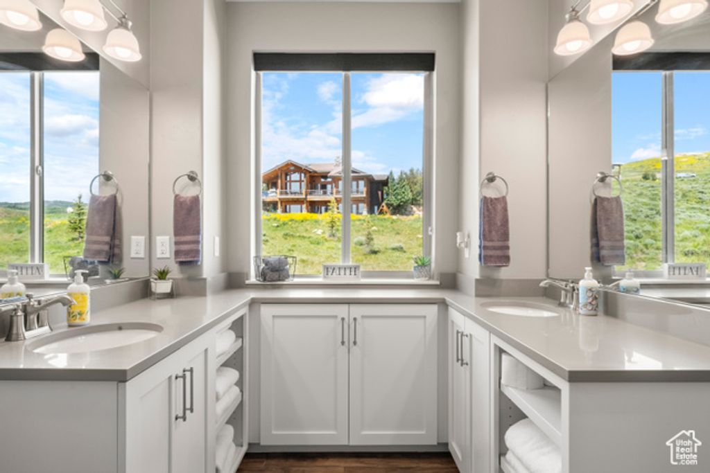 Image 31 of property listing at 68 HAWKSBEARD CIR, Fish Haven, ID 83287