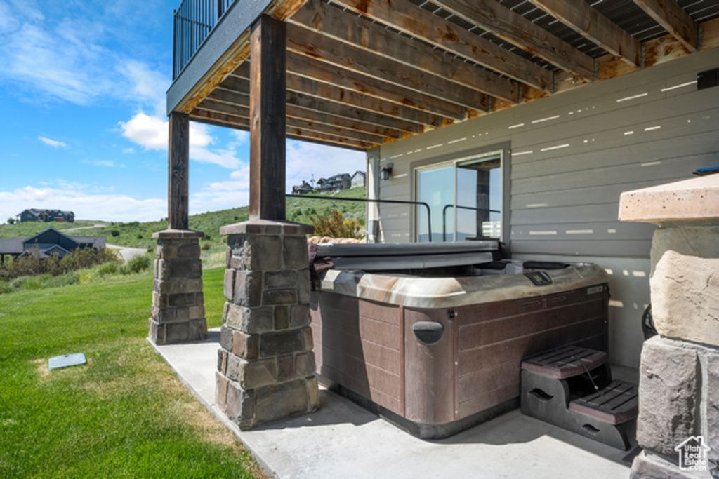 Image 41 of property listing at 68 HAWKSBEARD CIR, Fish Haven, ID 83287