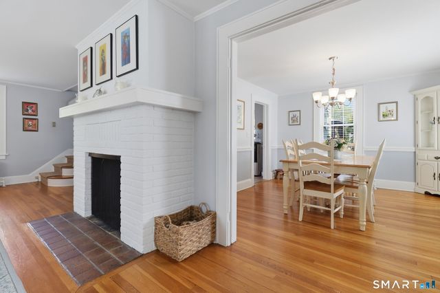 19 Crestview Avenue, Stamford, CT 06907