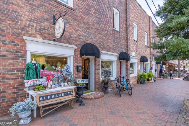 427 Burton Drive 427, Alpharetta, GA 30009