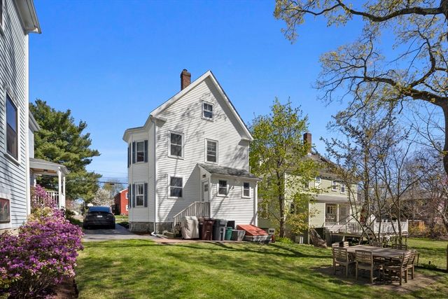 191 Court St, Dedham, MA 02026