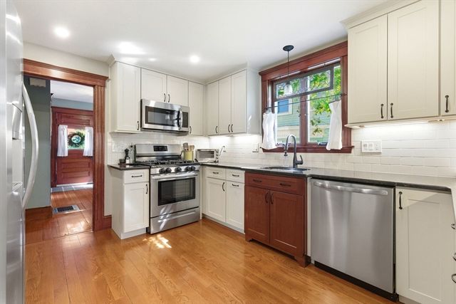 191 Court St, Dedham, MA 02026