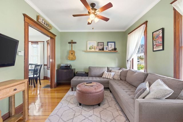 191 Court St, Dedham, MA 02026