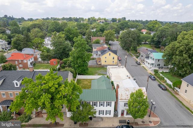 707 S BRADDOCK ST, Winchester, VA 22601