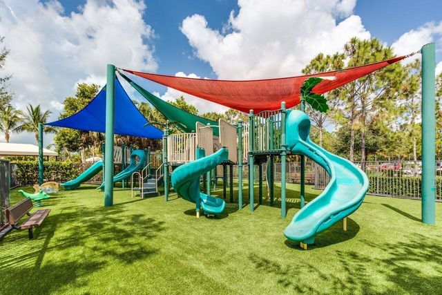 11380 Sandstone Hill Terrace, Boynton Beach, FL 33473