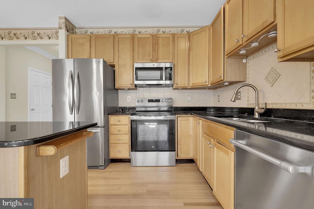 Image 11 of property listing at 9424 BERKLEY LN, Frederick, MD 21701