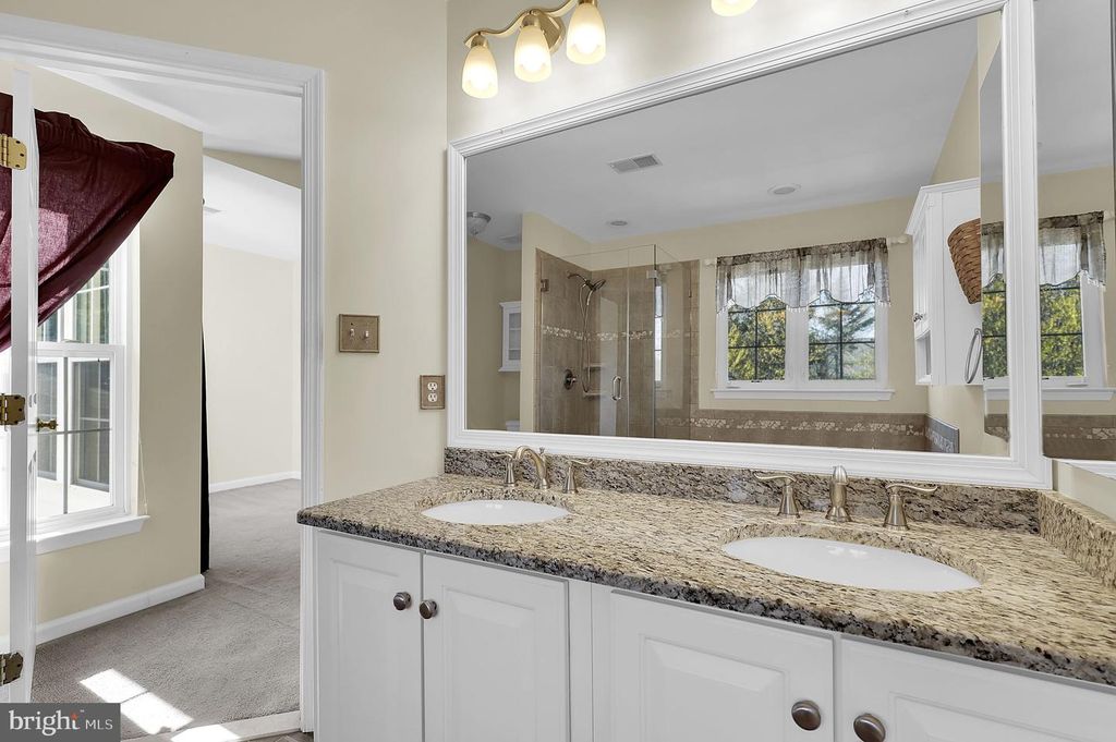 Image 30 of property listing at 9424 BERKLEY LN, Frederick, MD 21701