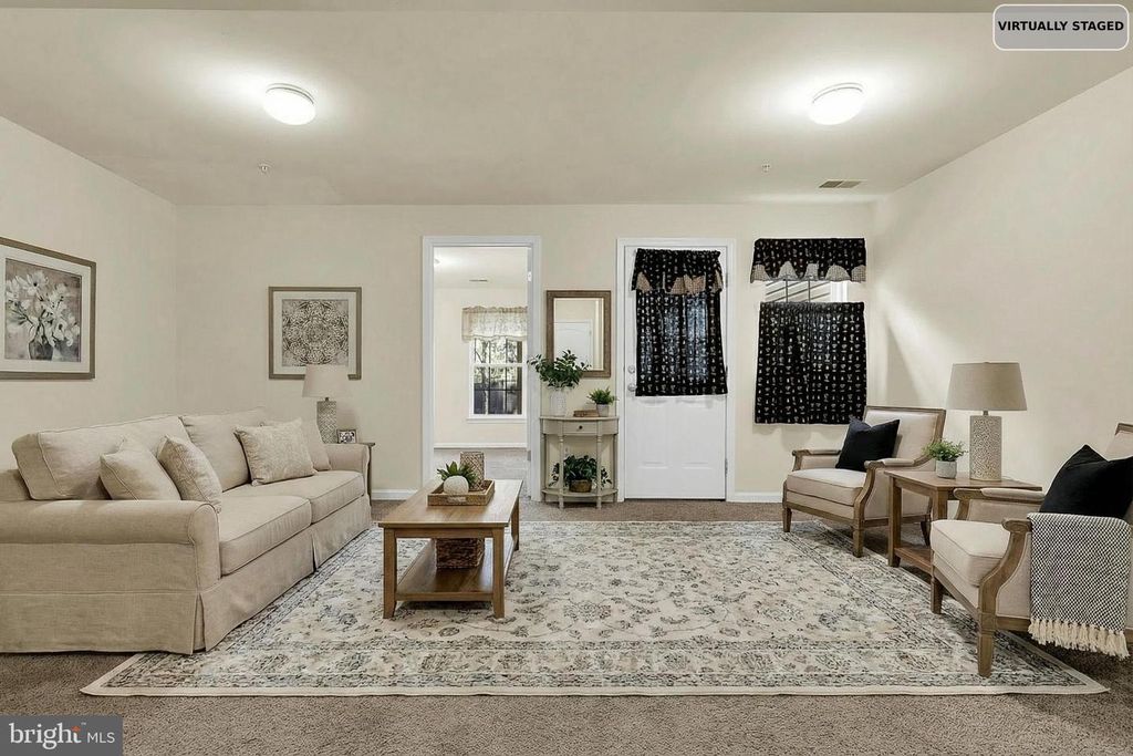 Image 36 of property listing at 9424 BERKLEY LN, Frederick, MD 21701